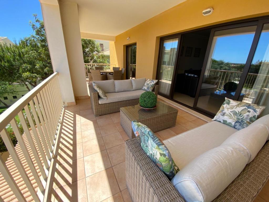 J&J Holmes T2 Next To Pinhal Velho, Terraces Of Pinhal, Vilamoura Quarteira Exterior photo